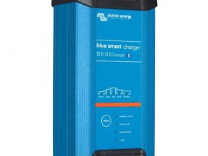 Victron Blue - Smart Battery Charger - 12V, 15A, 3 Outputs
